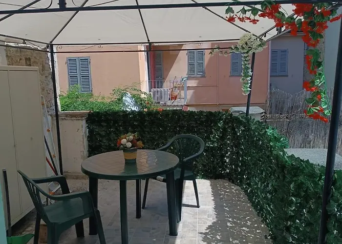 Civico 72 * Парма